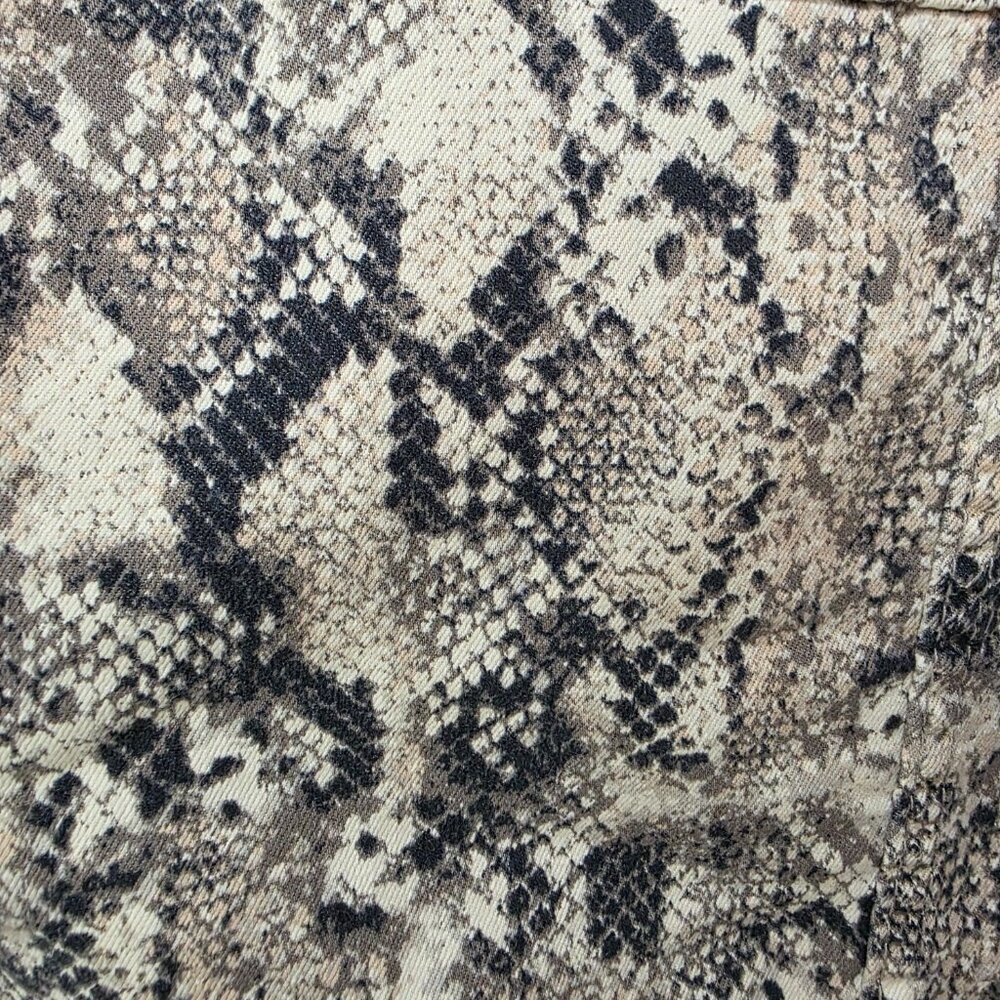Sanctuary Women’s Snake Print Cropped Jacket – Size S – Animal Print Denim Style - Picture 11 of 12